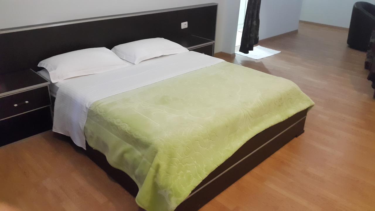 Alpet 3* Ринас